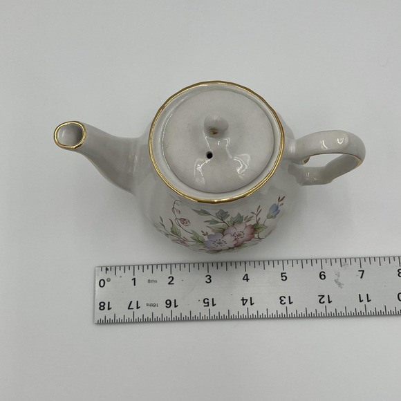 Royal Oak Mini Teapot White Floral Porcelain Gold Trim Ribbed Small Tea Pot - Picture 14 of 15